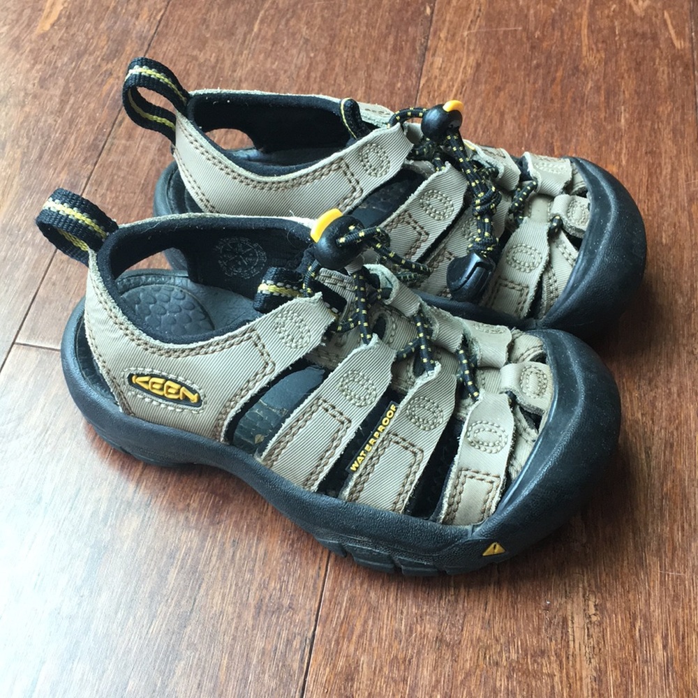 Keen Toddler Waterproof Sandals Sz 9